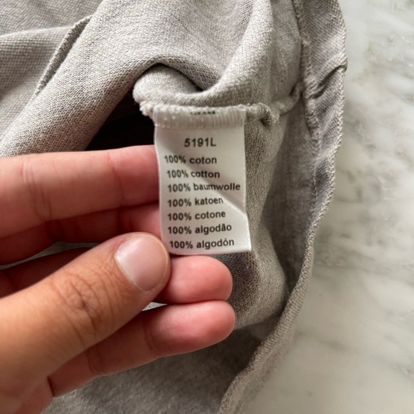 Lacoste light gray short sleeve pique cotton polo shirt,
Size 2 (XS) - Picture 3 of 4